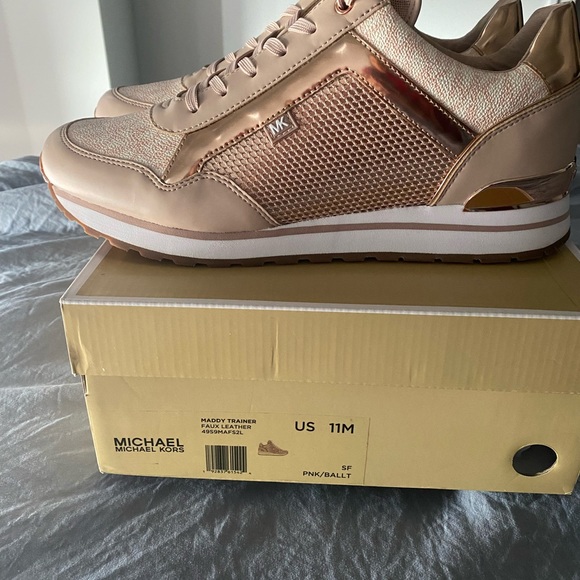 Women’s sneakers Michael Kors size 11 - Picture 6 of 6